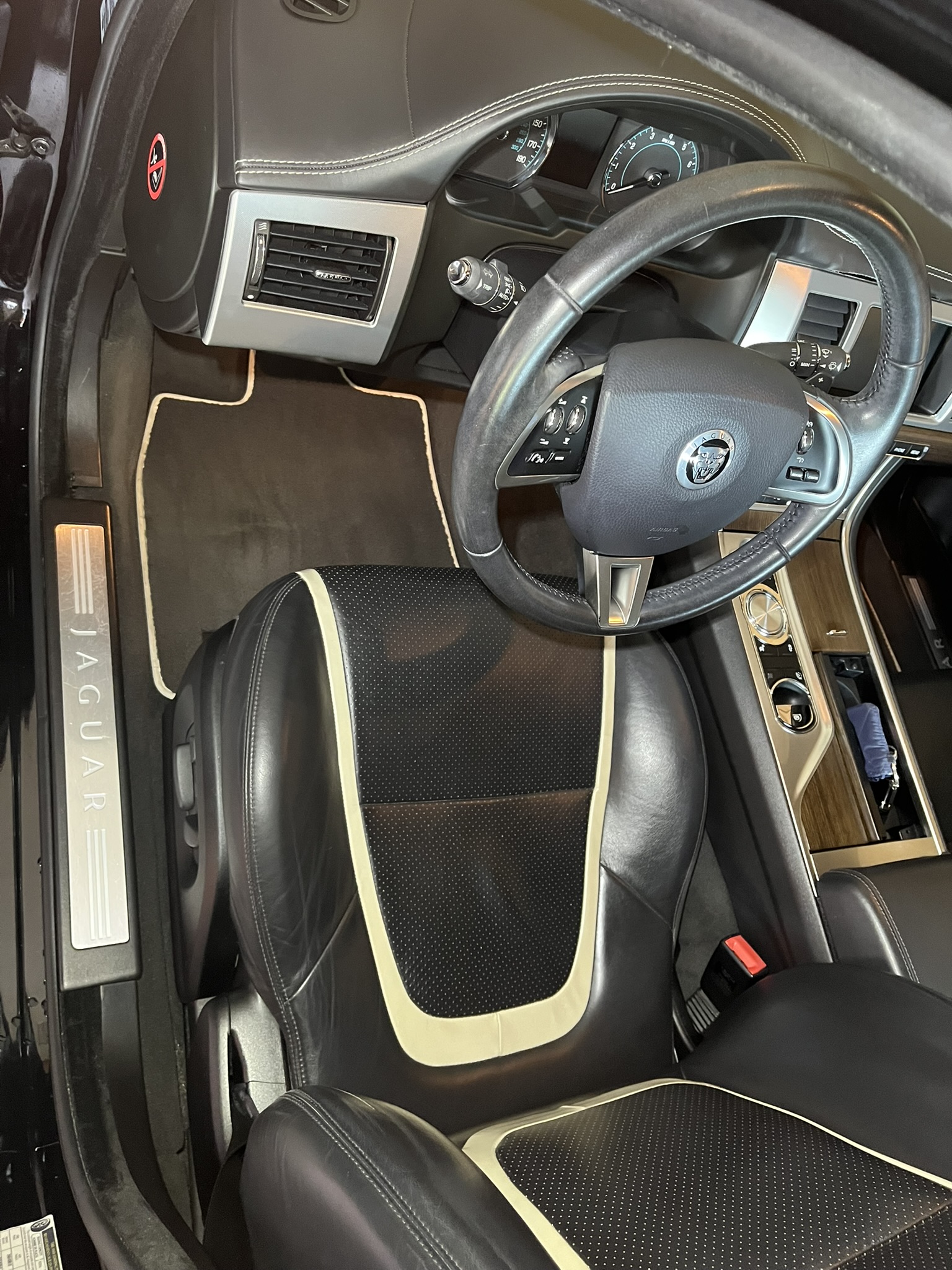 Jaguar Interior Driver Side